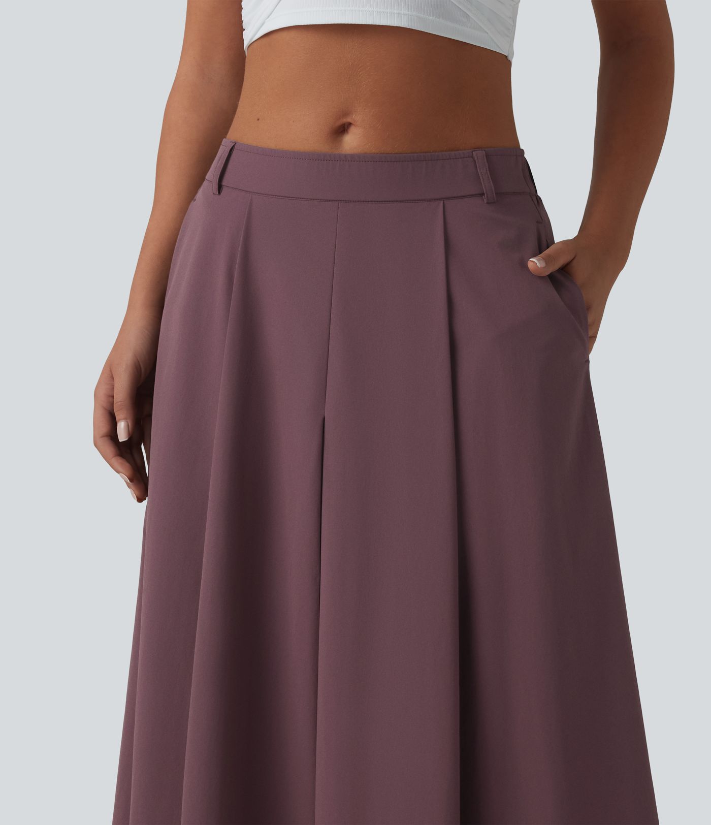 Mittelhoch geschnittene, plissierte 7/8-Freizeit-Culottes mit Taschen