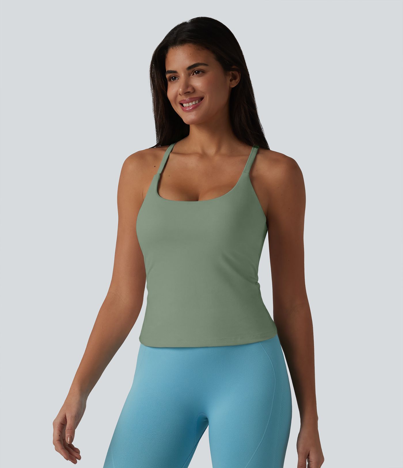Caraco de yoga col rond échancré à dos croisé et ourlet croisé avec brassière intégrée — Bonnets E-G Caraco de yoga col rond échancré à dos croisé et ourlet croisé avec brassière intégrée — Bonnets E-G