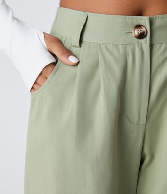 Lässige Jogginghose aus Baumwolle mit mittelhohem Bund und Seitentaschen