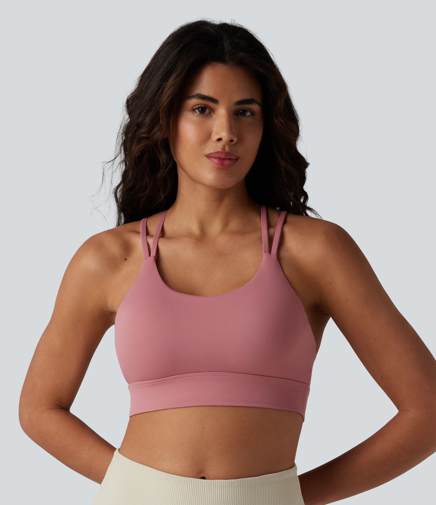 Brassière de sport intégrée à maintien léger