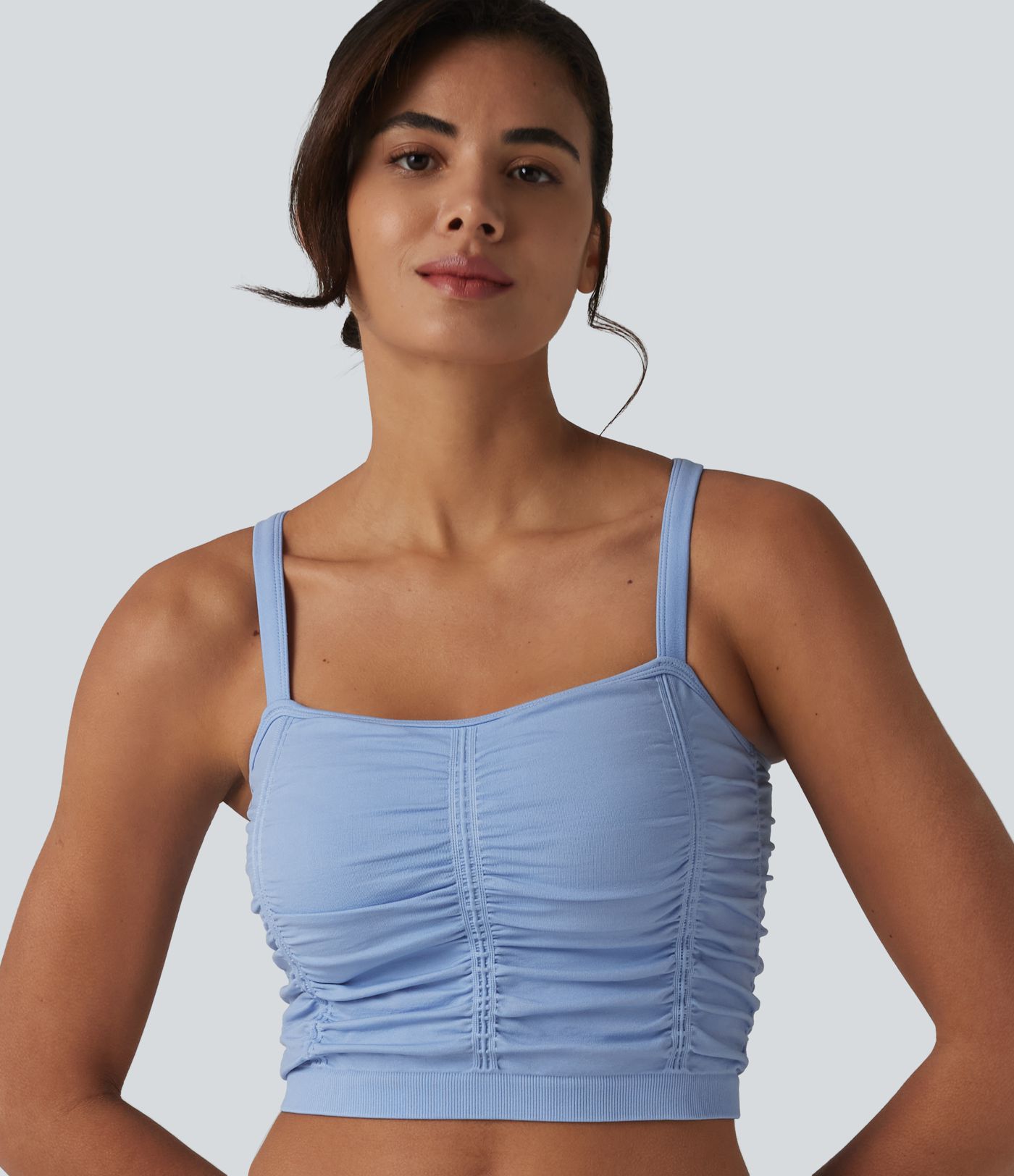 OneForm Seamless Flow débardeur de yoga court à bretelles croisées, froncé, avec soutien-gorge intégré