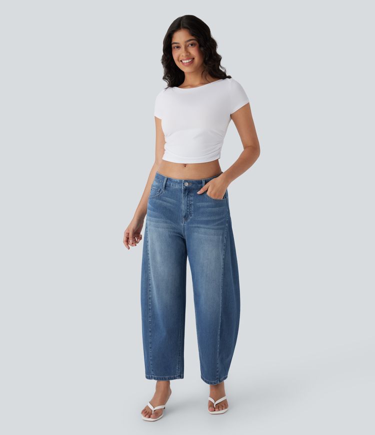 Jeans décontracté Halara Flex™ à une coupe mi-haute, lavé, avec droites et poches