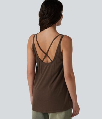 Lässiges Tanktop mit U-Ausschnitt und integriertem BH - loose fit