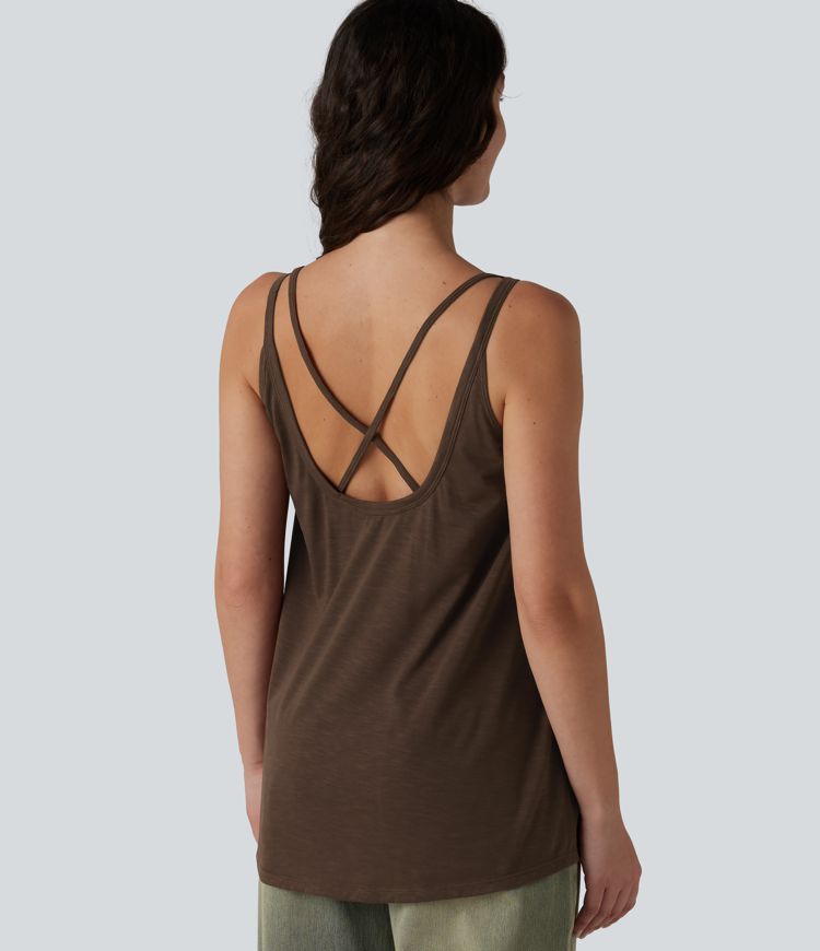 Lässiges Tanktop mit U-Ausschnitt und integriertem BH - loose fit