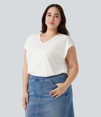 Lässiges T-Shirt mit V-Ausschnitt und kurzen Ärmeln - Plus-Size