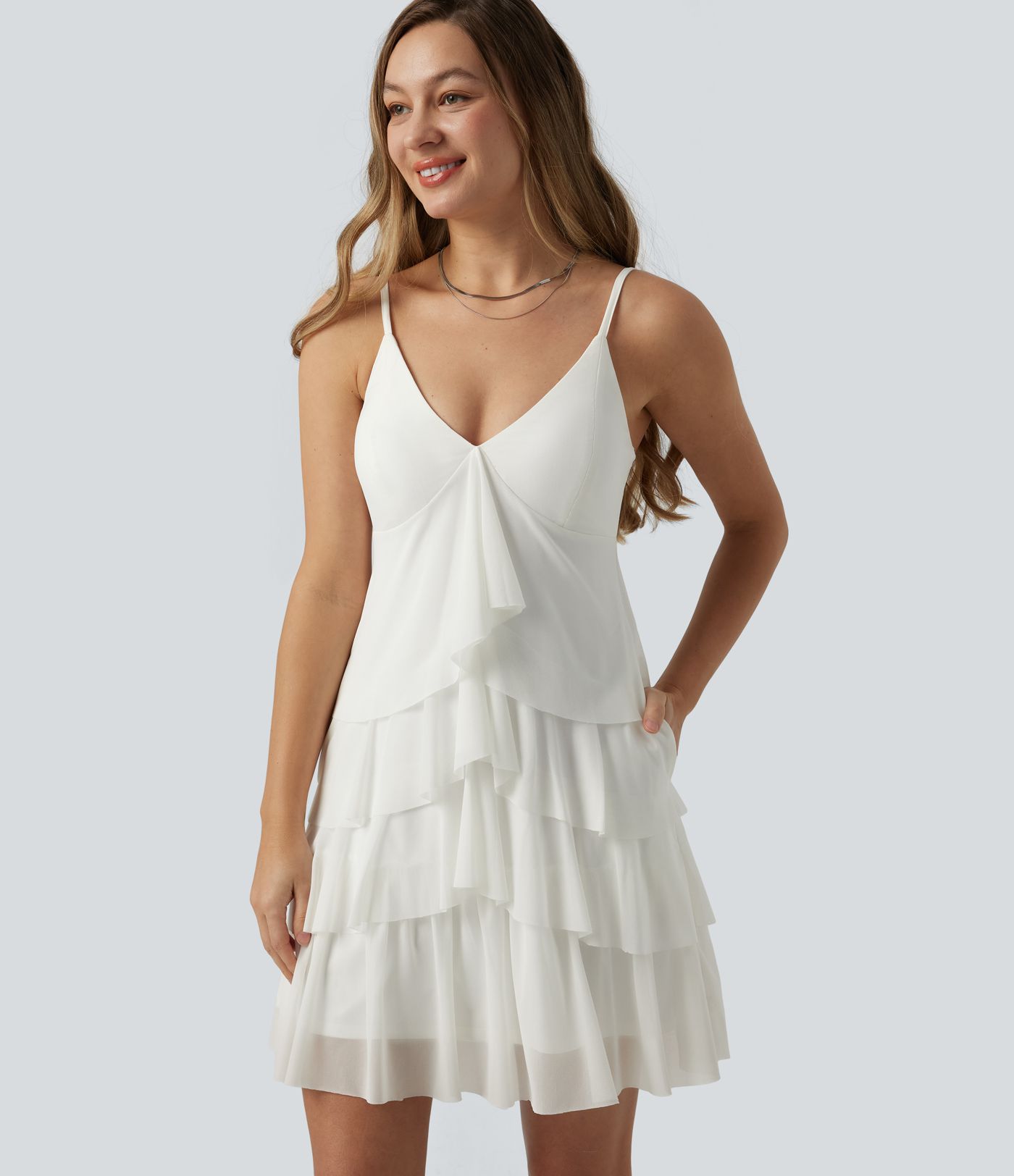 Robe nuisette courte décontractée à volants, dos nu croisé, empiècement en résille, brassière intégrée et poches