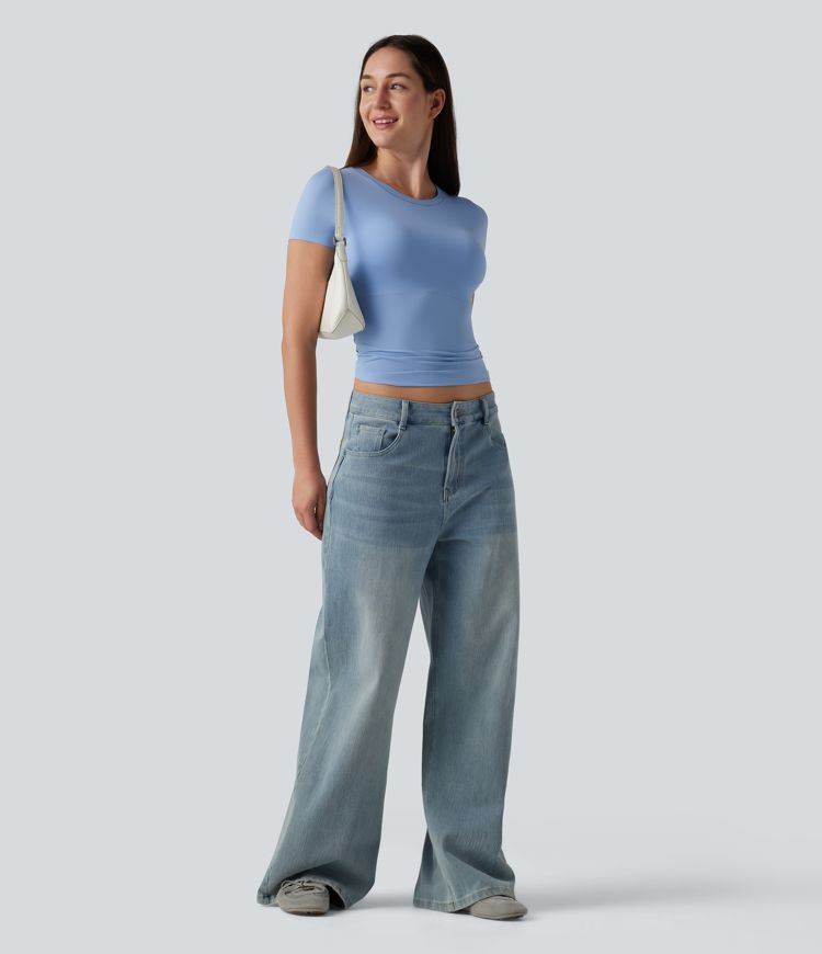 Scoop Neck Short Sleeve Built-in Bra Casual T-Shirt B-DD Cups Scoop Neck Short Sleeve Built-in Bra Casual T-Shirt B-DD Cups