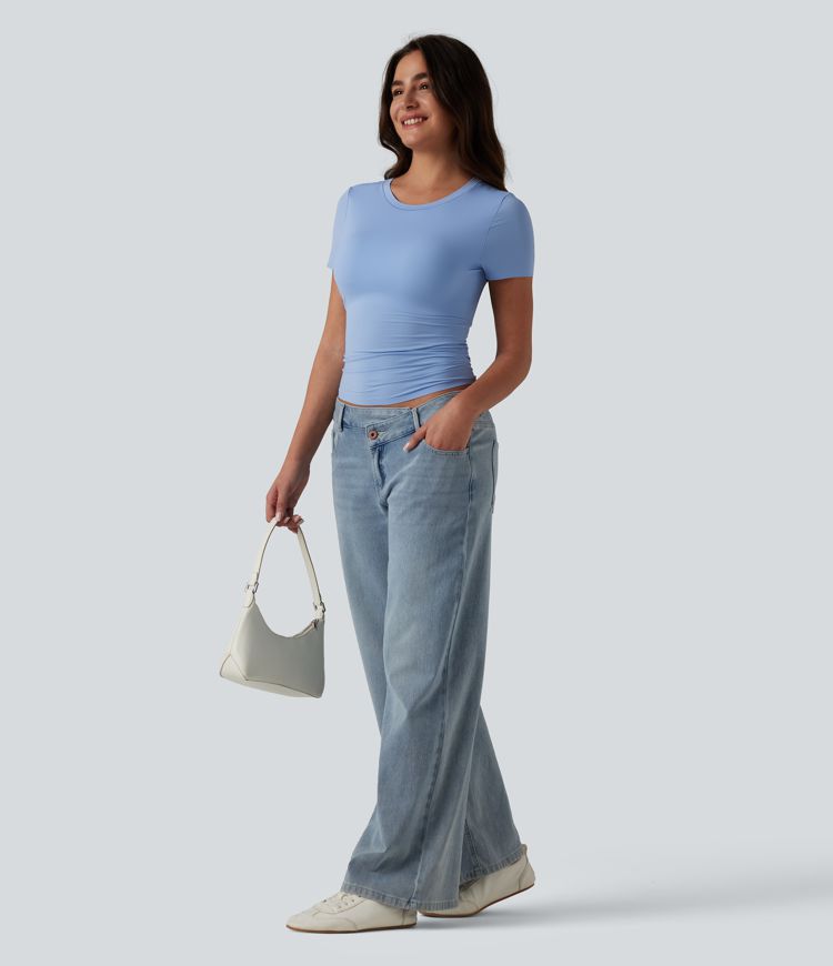 Scoop Neck Short Sleeve Built-in Bra Casual T-Shirt B-DD Cups Scoop Neck Short Sleeve Built-in Bra Casual T-Shirt B-DD Cups