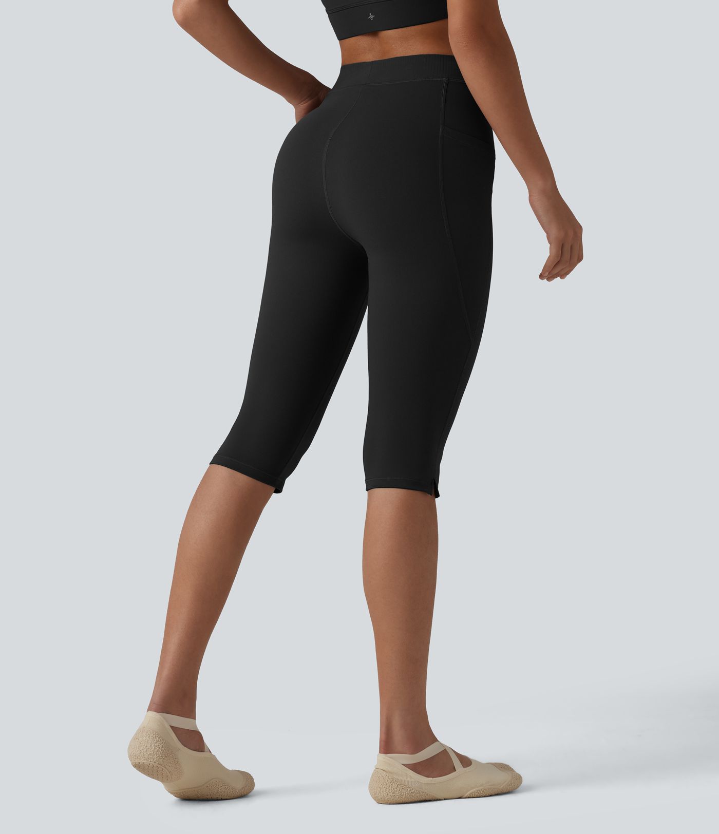 Halara UltraSculpt™ High Waisted Pedal Pusher Yoga Leggings with Pockets