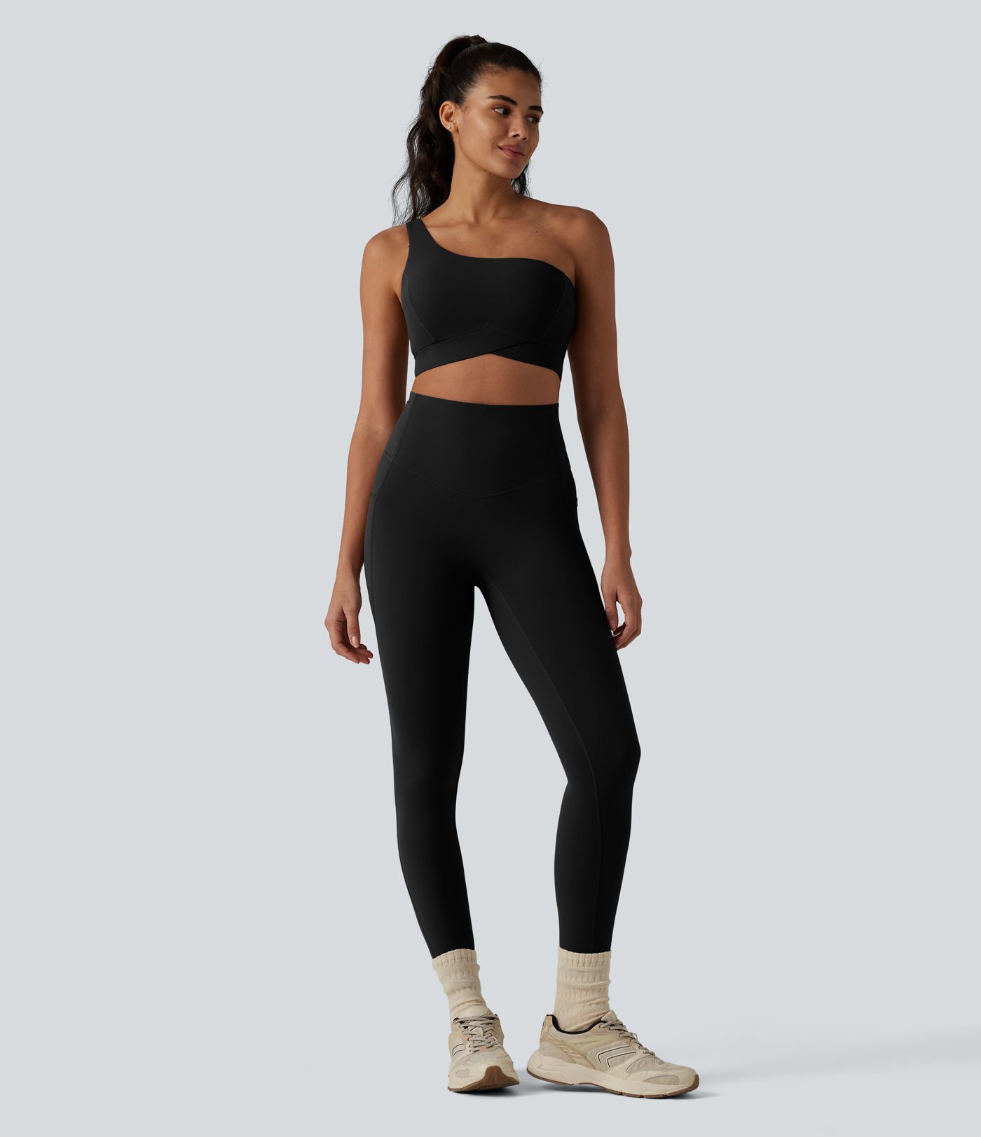 Halara UltraSculpt™ Low Support One-Shoulder Crossover Hem Built-in Bra Yoga Sports Bra