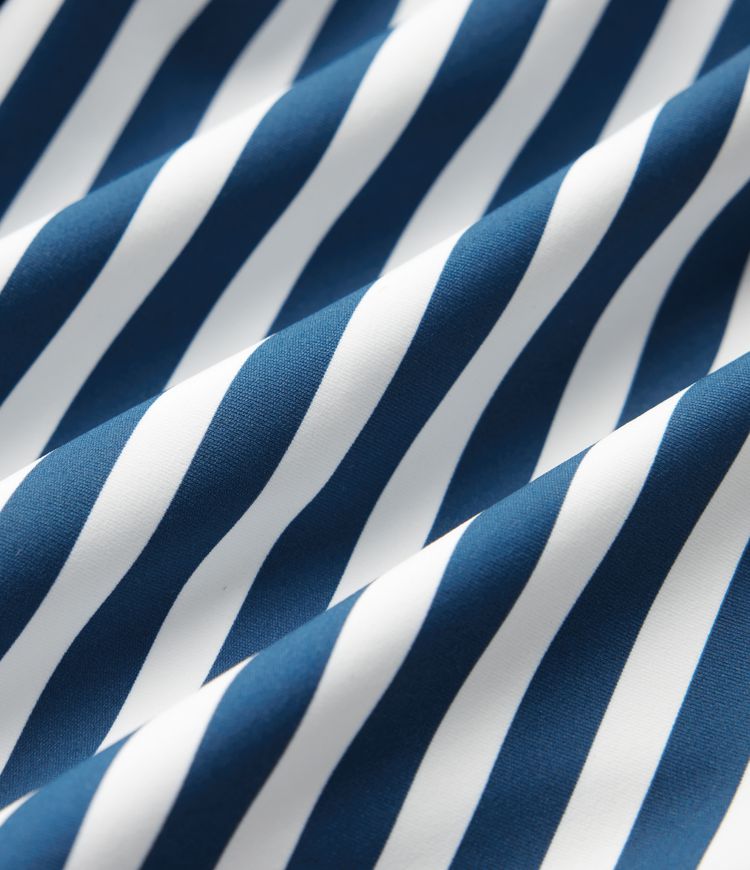 Short ample taille basse froncé à rayures avec poches, style vacances