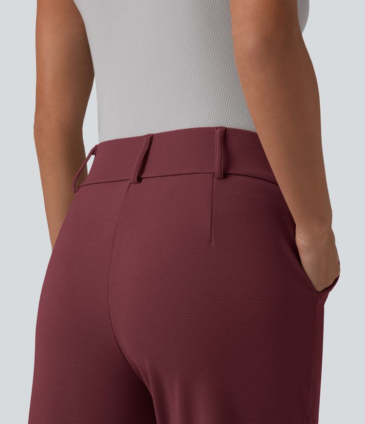 Halara Flex™ - Schmal zulaufende Bürohose mit hohem Bund, Seitentaschen und Waffelstoff
