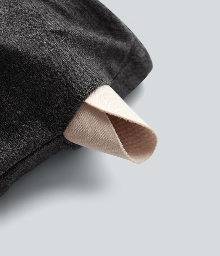 Combinaison-pantalon fuselée de style resort avec soutien-gorge intégré et dos nu à nouer, dotée de poches