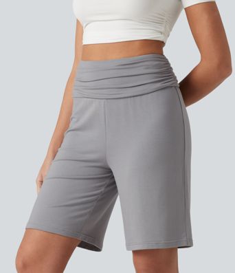 Lässige, geraffte Bermuda-Shorts mit hohem Bund und Bundtasche