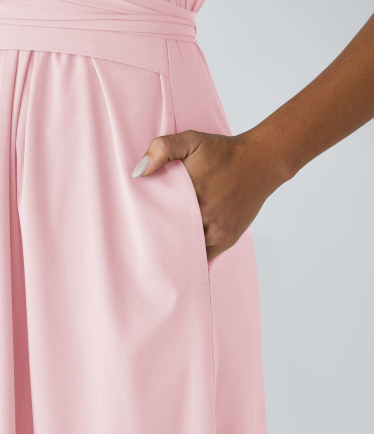 Breezeful™ Kurzärmliges Midi-Freizeitkleid mit V-Ausschnitt, Seitentaschen und Bindeband hinten - schnelltrocknend Breezeful™ Kurzärmliges Midi-Freizeitkleid mit V-Ausschnitt, Seitentaschen und Bindeband hinten - schnelltrocknend