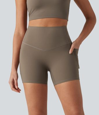 Short cycliste de yoga gainant côtelé taille haute UltraSculpt™ 12,5 cm avec poches Short cycliste de yoga gainant côtelé taille haute UltraSculpt™ 12,5 cm avec poches