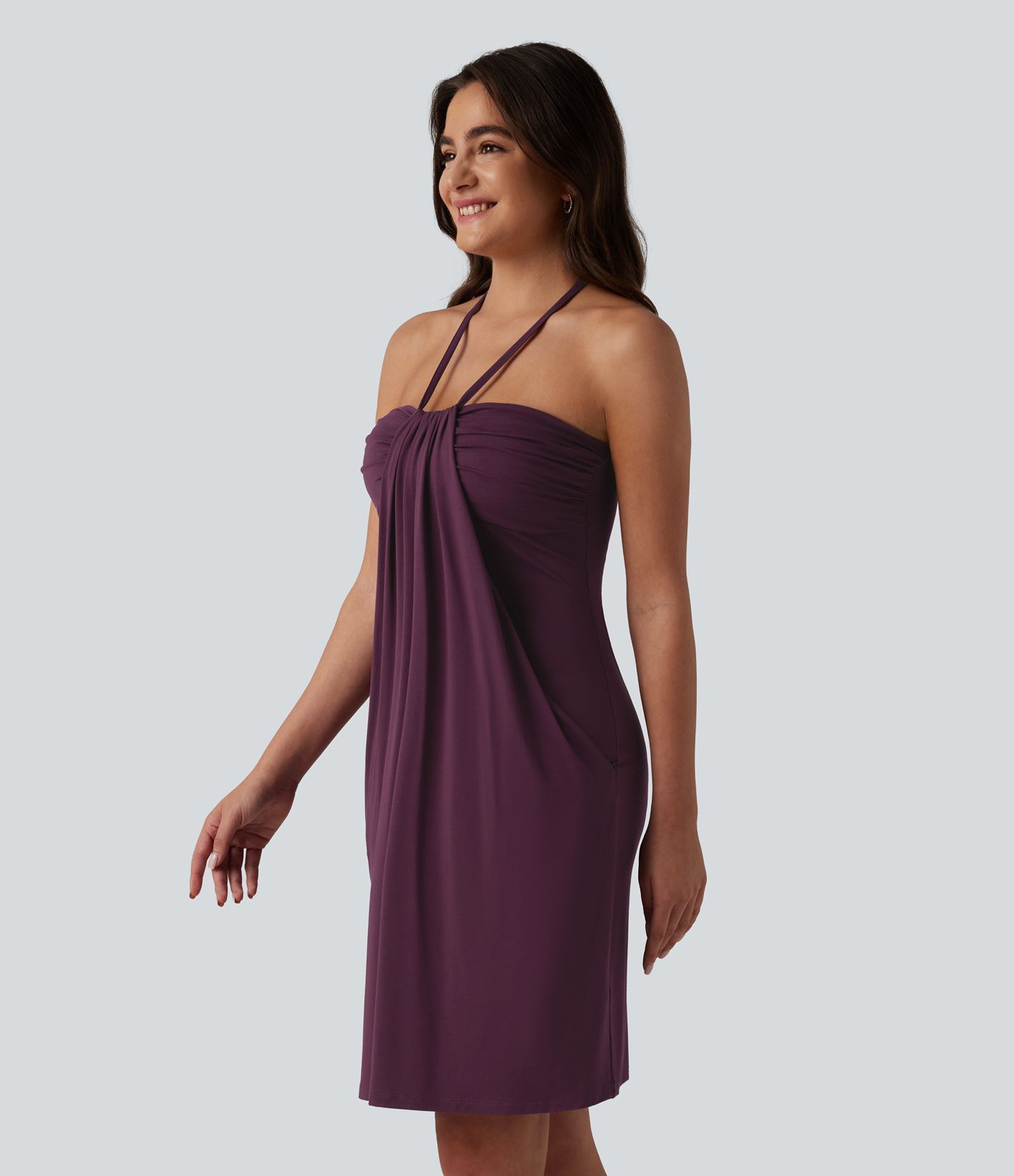 Robe mini dos nu à bretelles, brassière intégrée et poches
