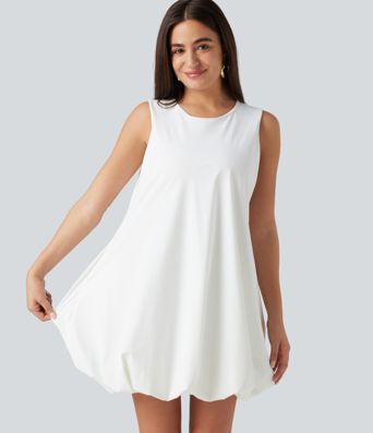 Robe sport mini de danse col rond sans manches coupe boule avec poches Robe sport mini de danse col rond sans manches coupe boule avec poches