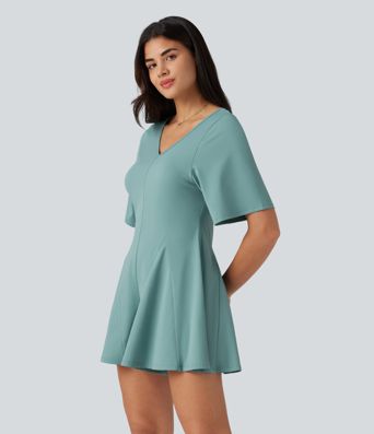 Combinaison courte décontractée col V manches courtes dos avec découpe