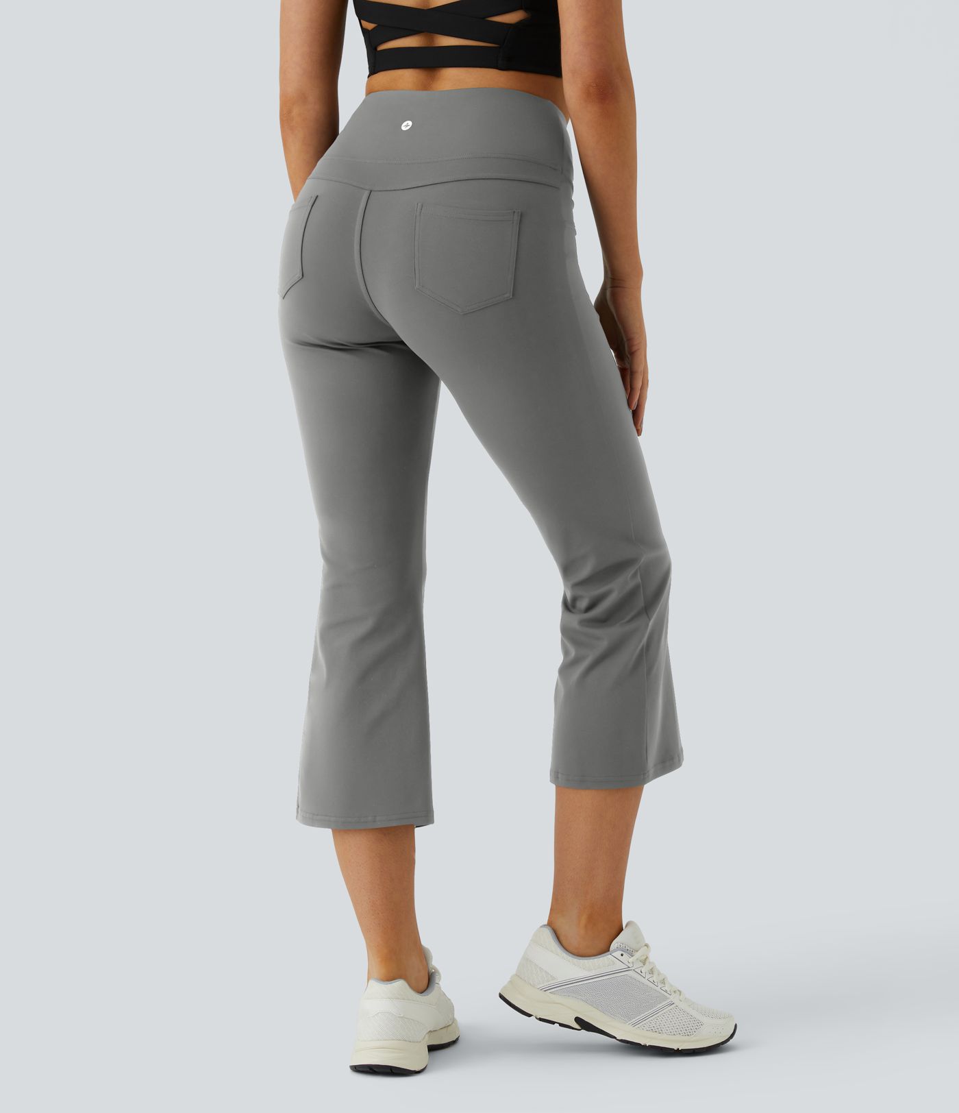 DayStretch High Waisted Pocket Capri Flare Yoga Leggings DayStretch High Waisted Pocket Capri Flare Yoga Leggings