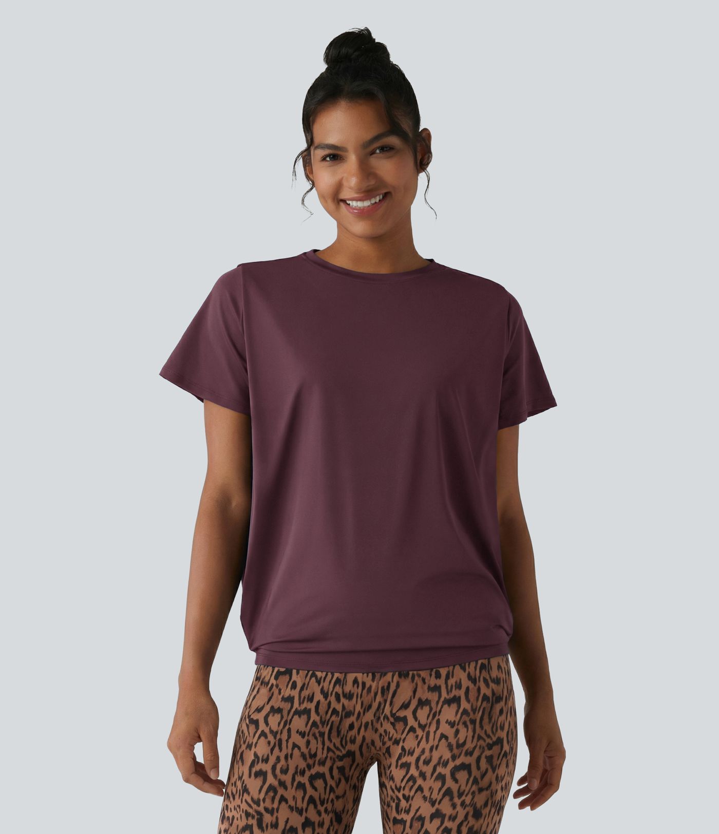 Round Neck Short Sleeve Ruched Cool Touch Yoga Sports Top-UPF50+