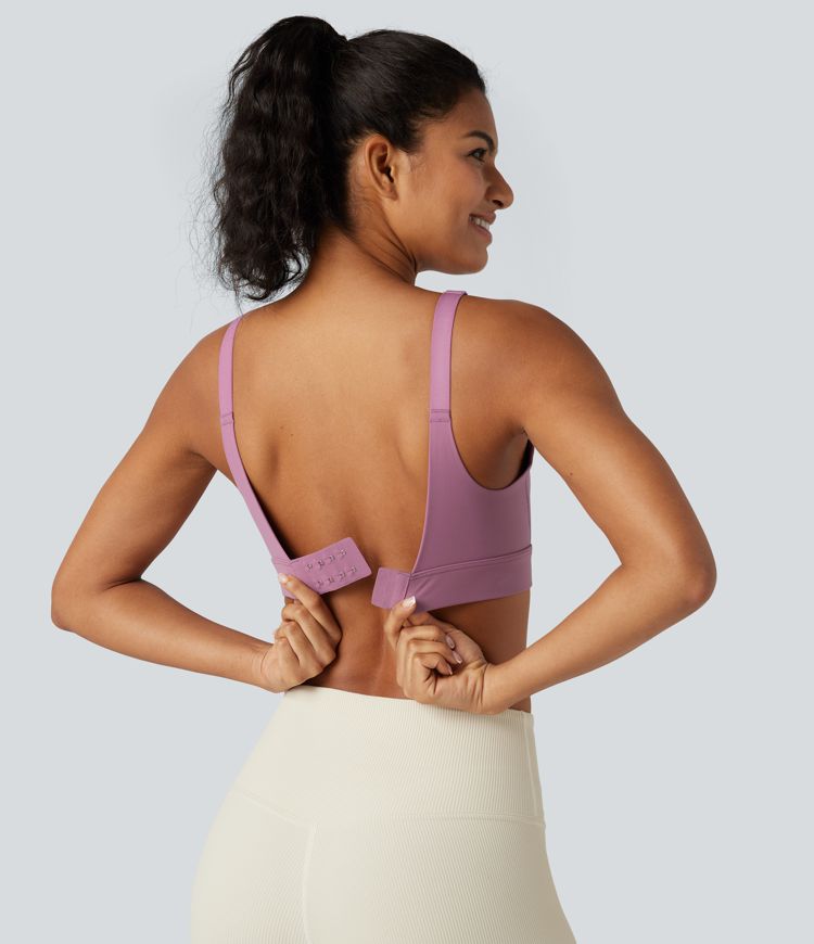 Tréninková sportovní podprsenka se střední oporou a tvarovanými spacer košíčky