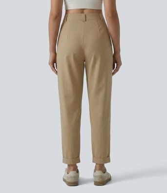 Schmal zulaufende Bürohose aus Baumwolle mit mittelhohem Bund, Seitentaschen und umgeschlagenem Saum