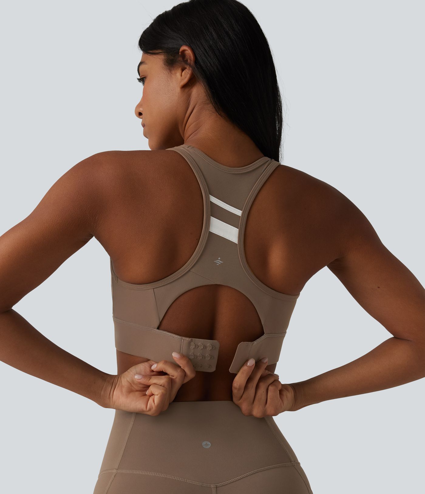 Soutien-gorge de sport Halara UltraSculpt™ à maintien moyen et soutien-gorge intégré dos nageur color block