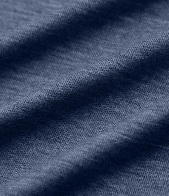Fließendes Midikleid mit Seitentaschen, Racerback, integriertem BH und asymmetrischem Saum