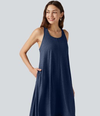 Fließendes Midikleid mit Seitentaschen, Racerback, integriertem BH und asymmetrischem Saum