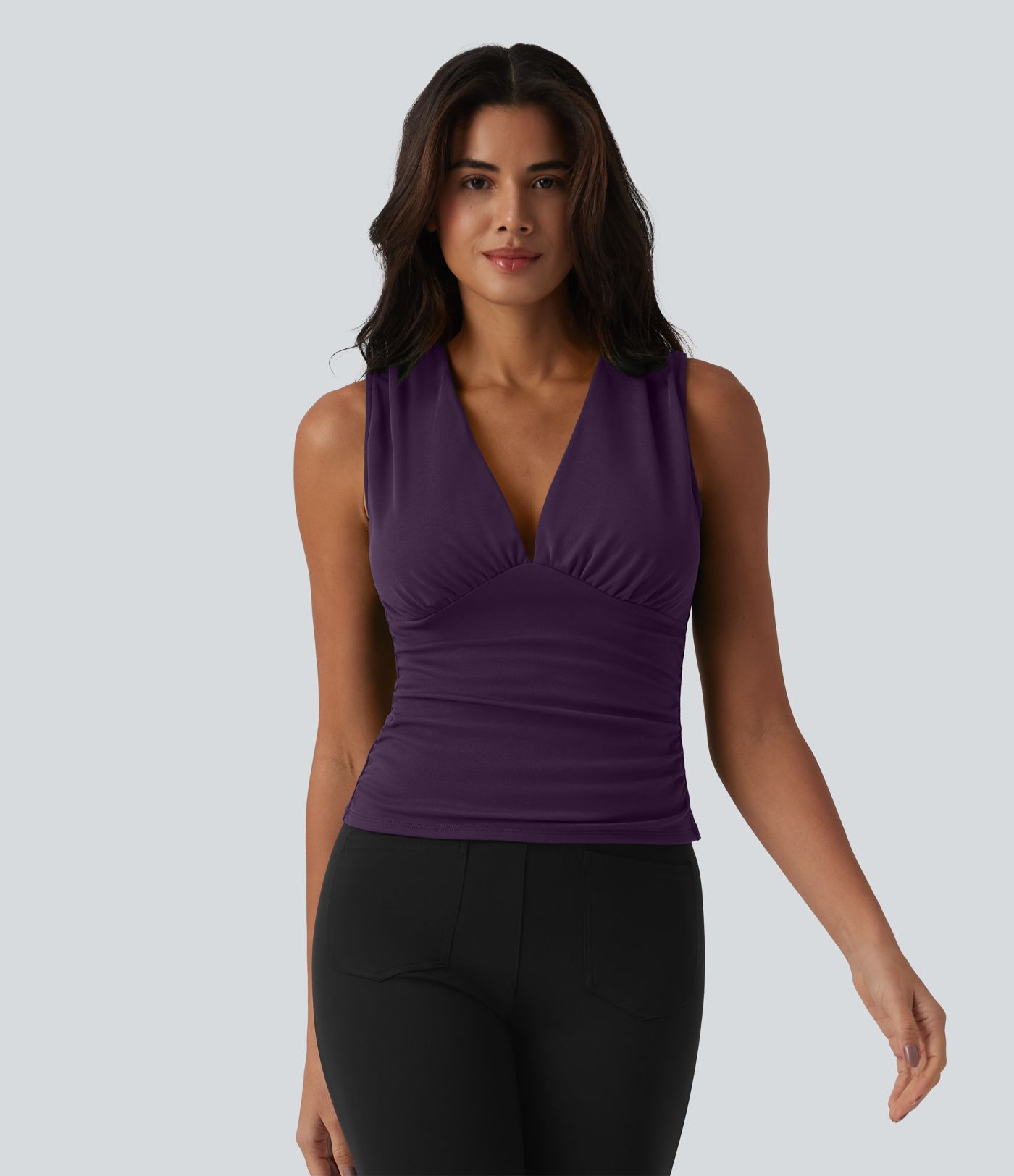 Débardeur tailleur col V avec fronces et brassière intégrée Débardeur tailleur col V avec fronces et brassière intégrée