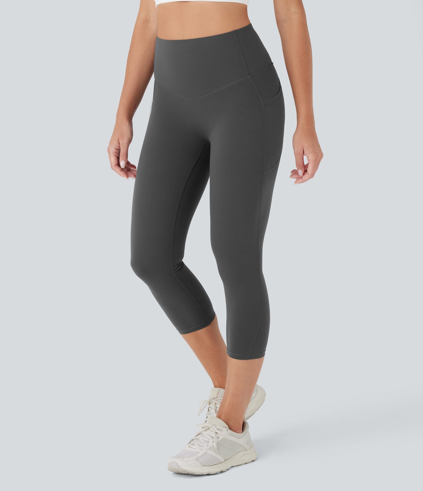 Legging corsaire d'entraînement gainant galbant taille haute avec poches Halara UltraSculpt™