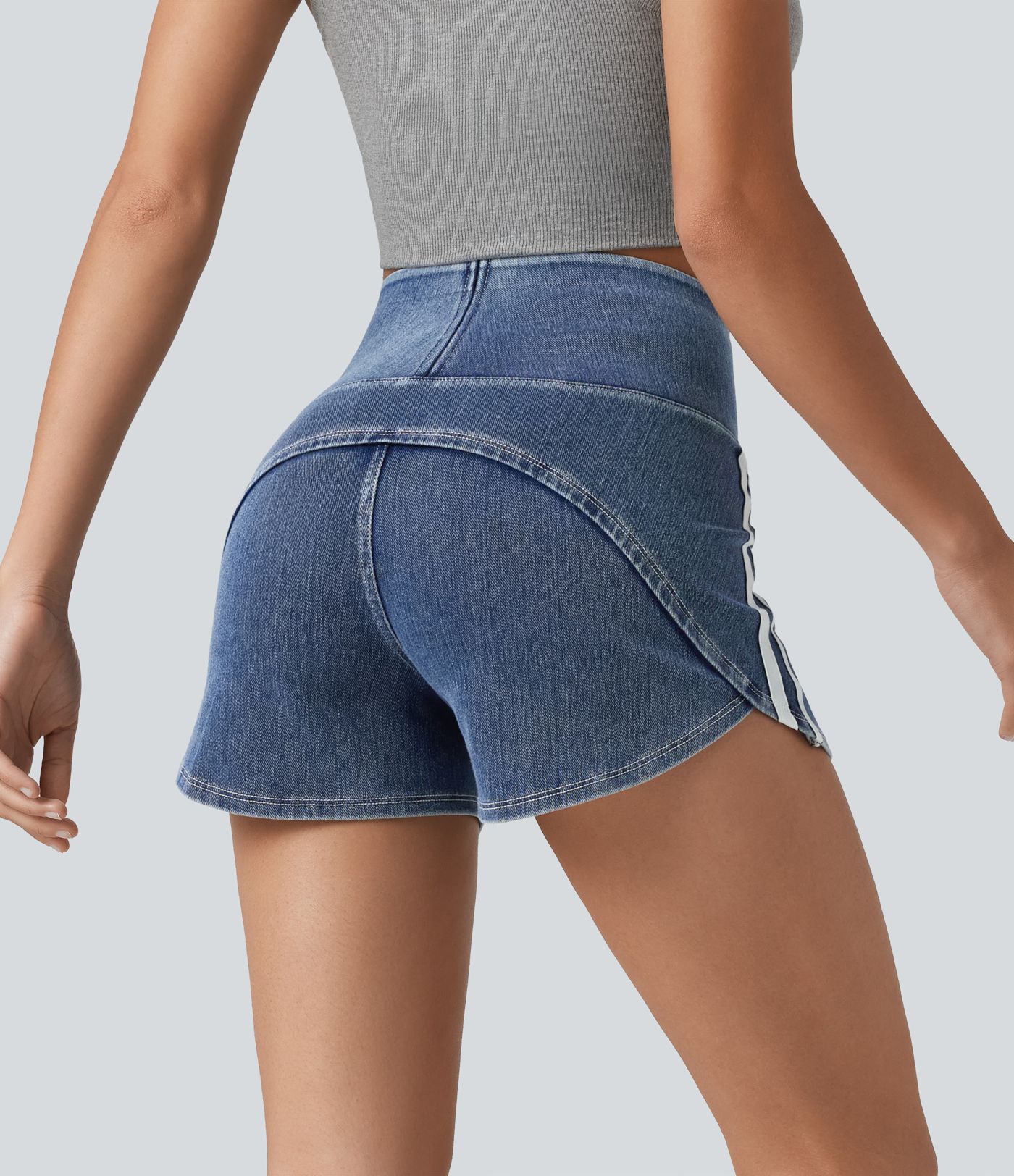 Halara Flex™ High Waisted Tummy Control Curved Hem Stripe Denim Casual Shorts with Pockets
