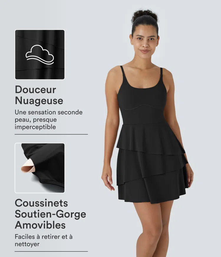 Robe de sport mini SoftlyZero™ Airy à effet frais InstantCool 2-en-1 avec volants superposés et dos nu avec poches