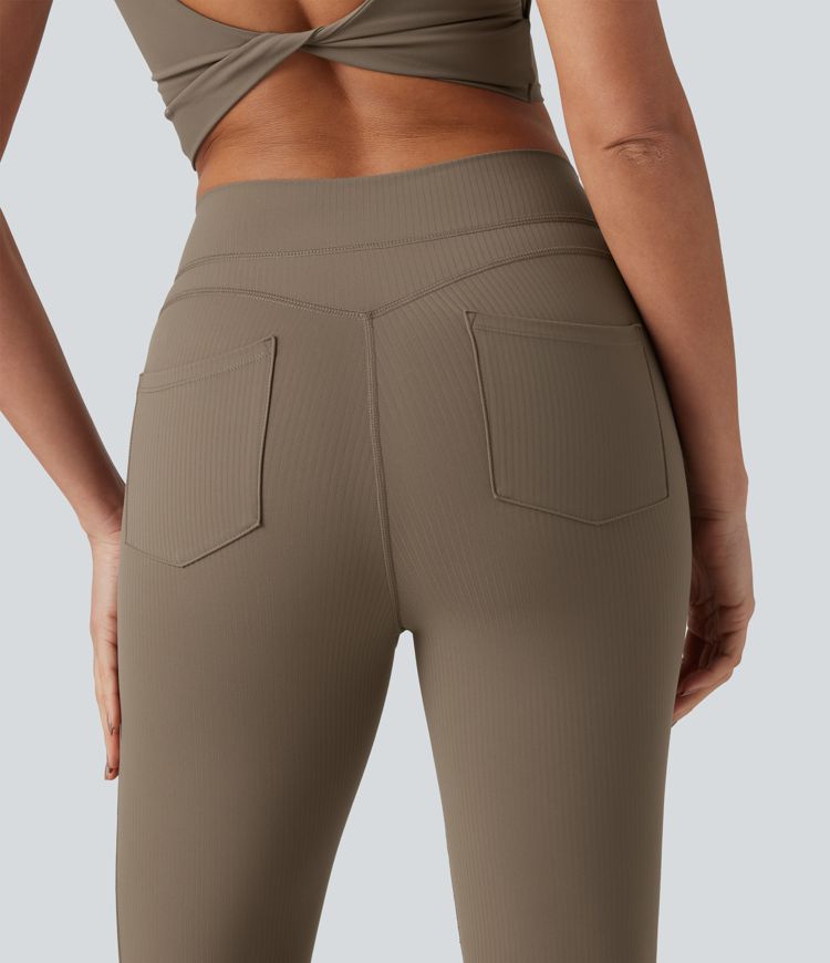 Halara UltraSculpt™ Rippstrick-Yoga-Leggings mit hohem Bund, überkreuztem Saum und Taschen