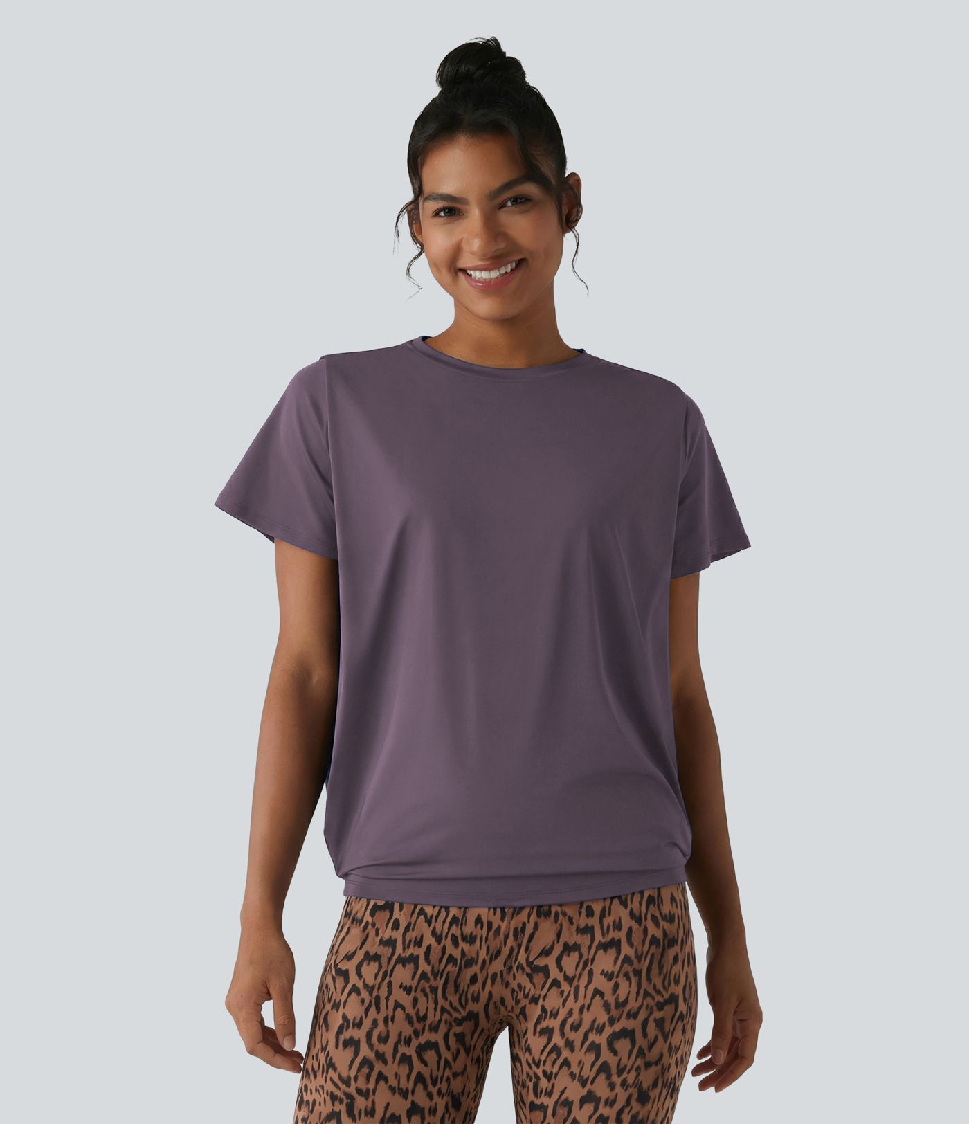Haut de sport col rond manches courtes toucher frais avec fronces – UPF 50+ Haut de sport col rond manches courtes toucher frais avec fronces – UPF 50+