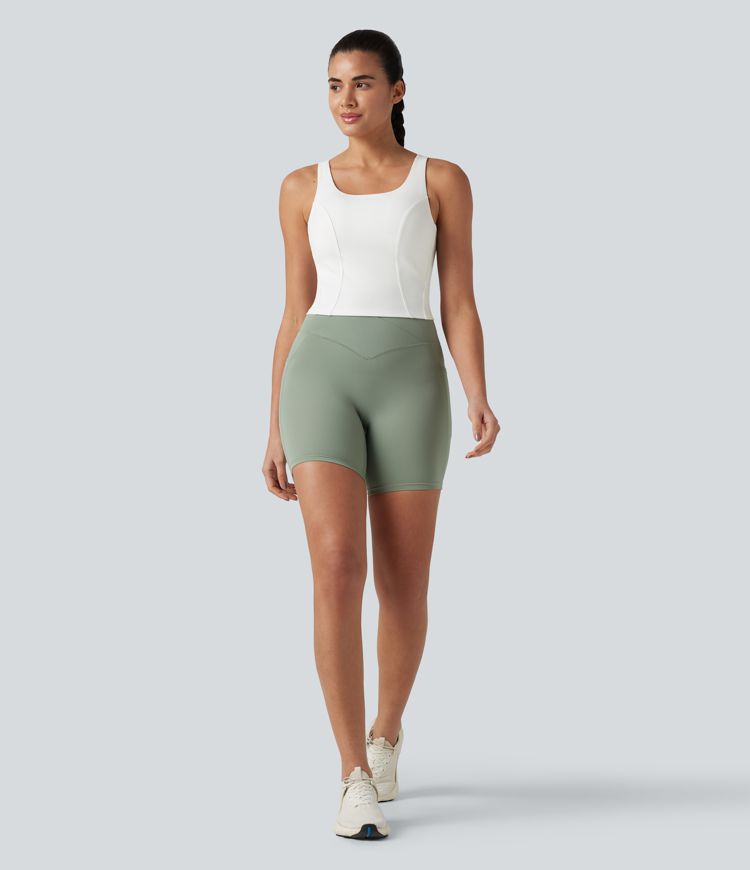 Tanktop mit U-Ausschnitt, integriertem BH und atmungsaktivem Kontrast-Mesh