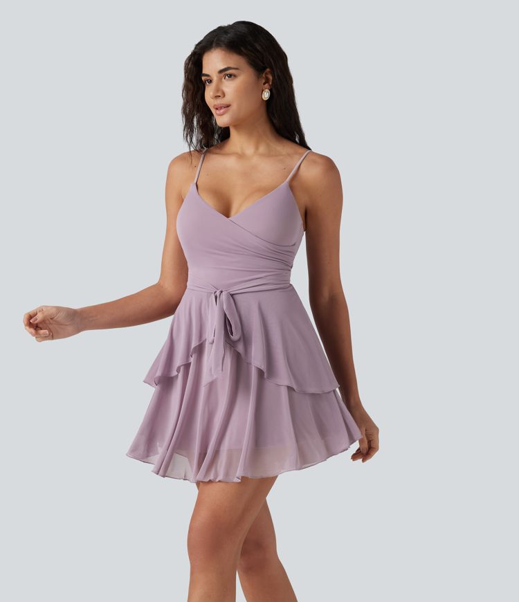Robe nuisette mini demoiselle d'honneur et invitée de mariage avec brassière intégrée en mesh à col V noué et ourlet à volants Robe nuisette mini demoiselle d'honneur et invitée de mariage avec brassière intégrée en mesh à col V noué et ourlet à volants