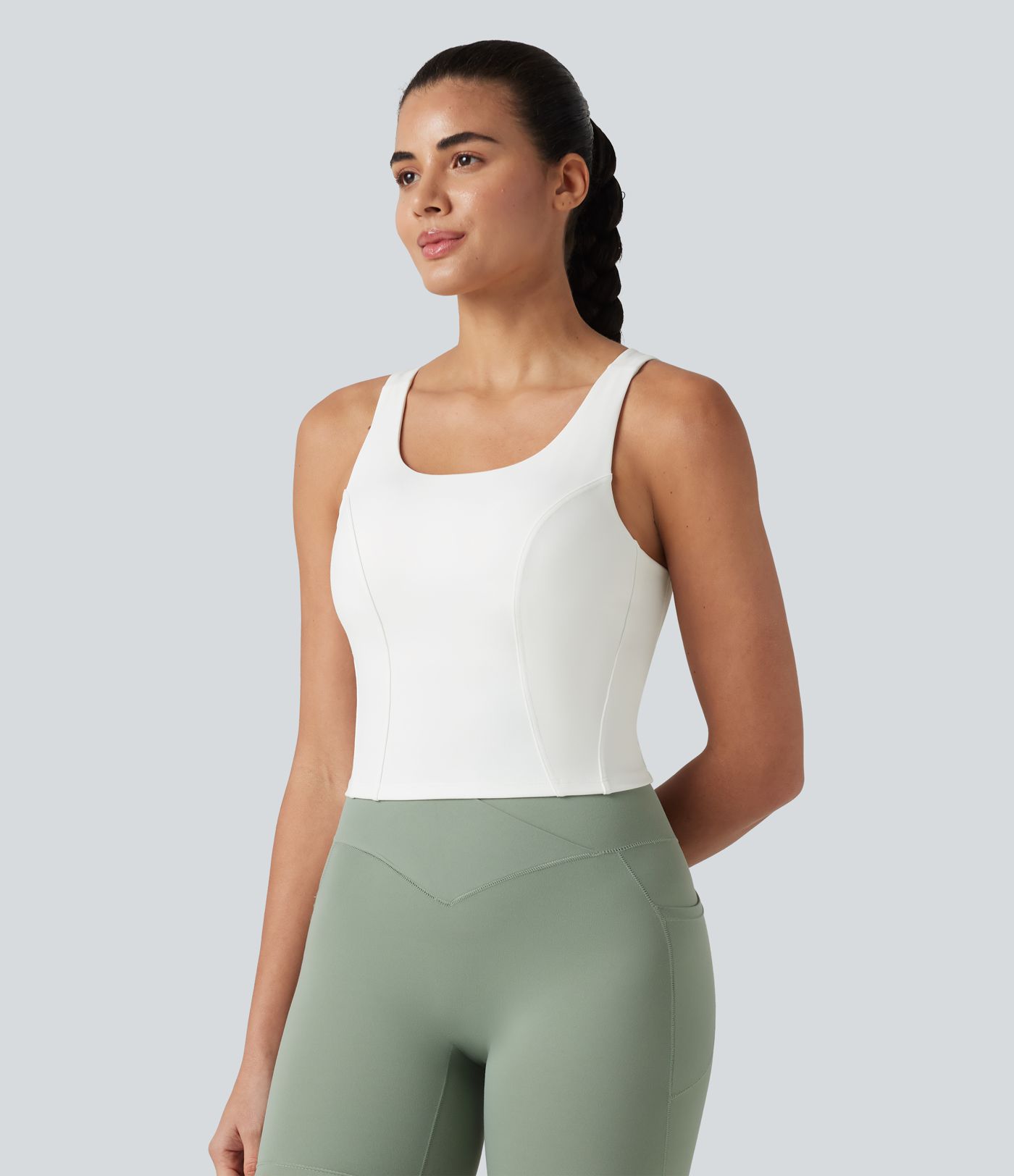 Tanktop mit U-Ausschnitt, integriertem BH und atmungsaktivem Kontrast-Mesh