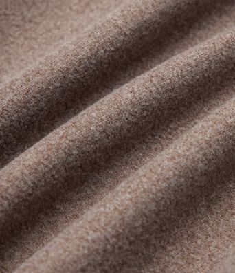 Lässiger Pullover mit Kapuze, langen Raglanärmeln und Daumenlöchern Lässiger Pullover mit Kapuze, langen Raglanärmeln und Daumenlöchern