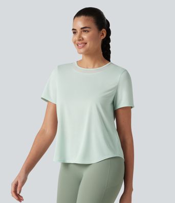 Lauf-Sport-Top mit Rundhalsausschnitt, kurzen Ärmeln, Kontrast-Mesh und abgerundeten Saum Lauf-Sport-Top mit Rundhalsausschnitt, kurzen Ärmeln, Kontrast-Mesh und abgerundeten Saum