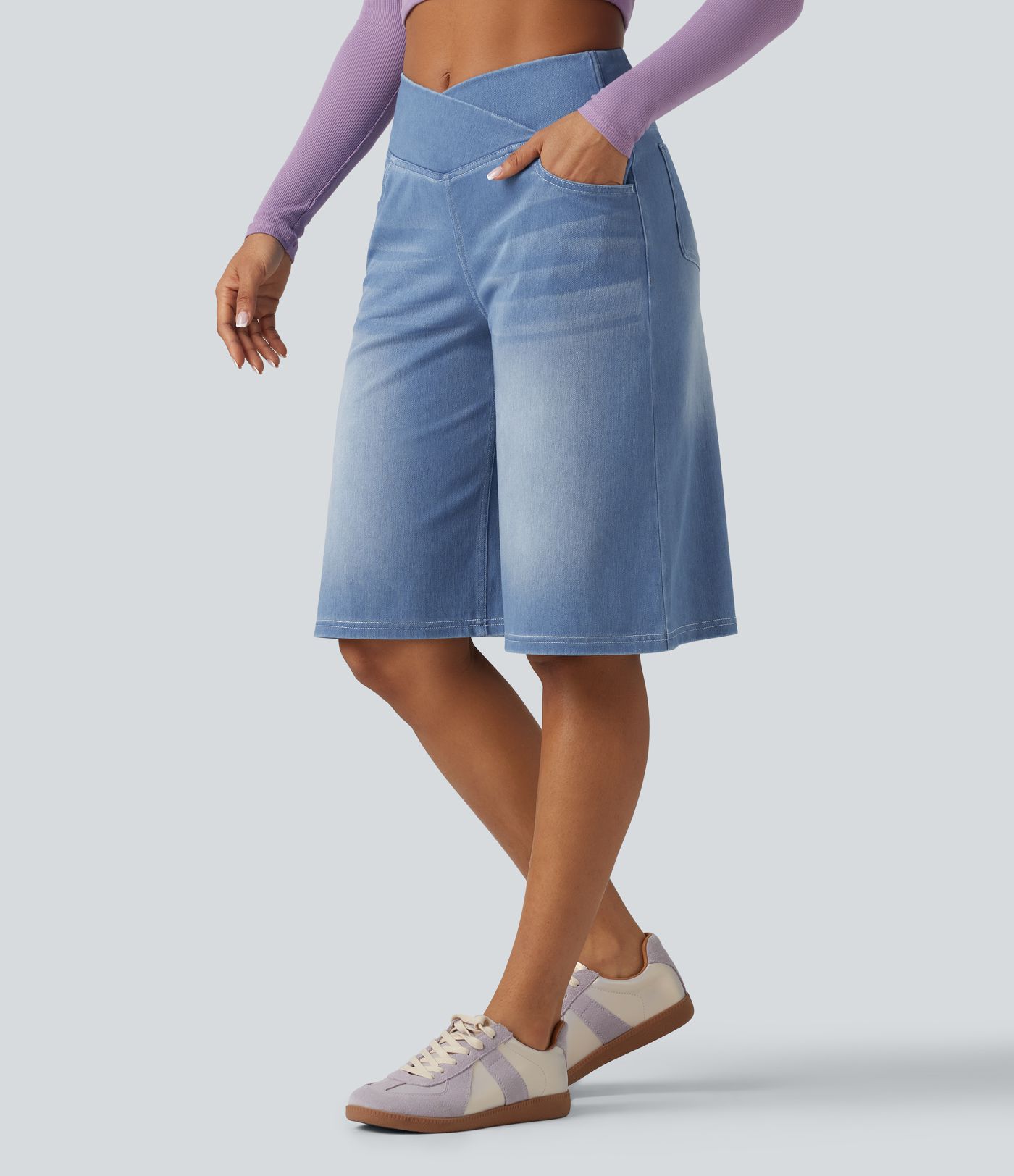 Halara Flex™ - Lässige Baggy-Denim-Shorts mit hohem Crossover-Bund und mehreren Taschen