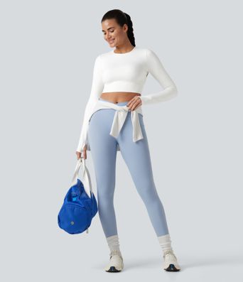 Haut de sport dos nu à manches longues avec passe-pouces, toucher frais, séchage rapide, protection UPF50+ pour le yoga