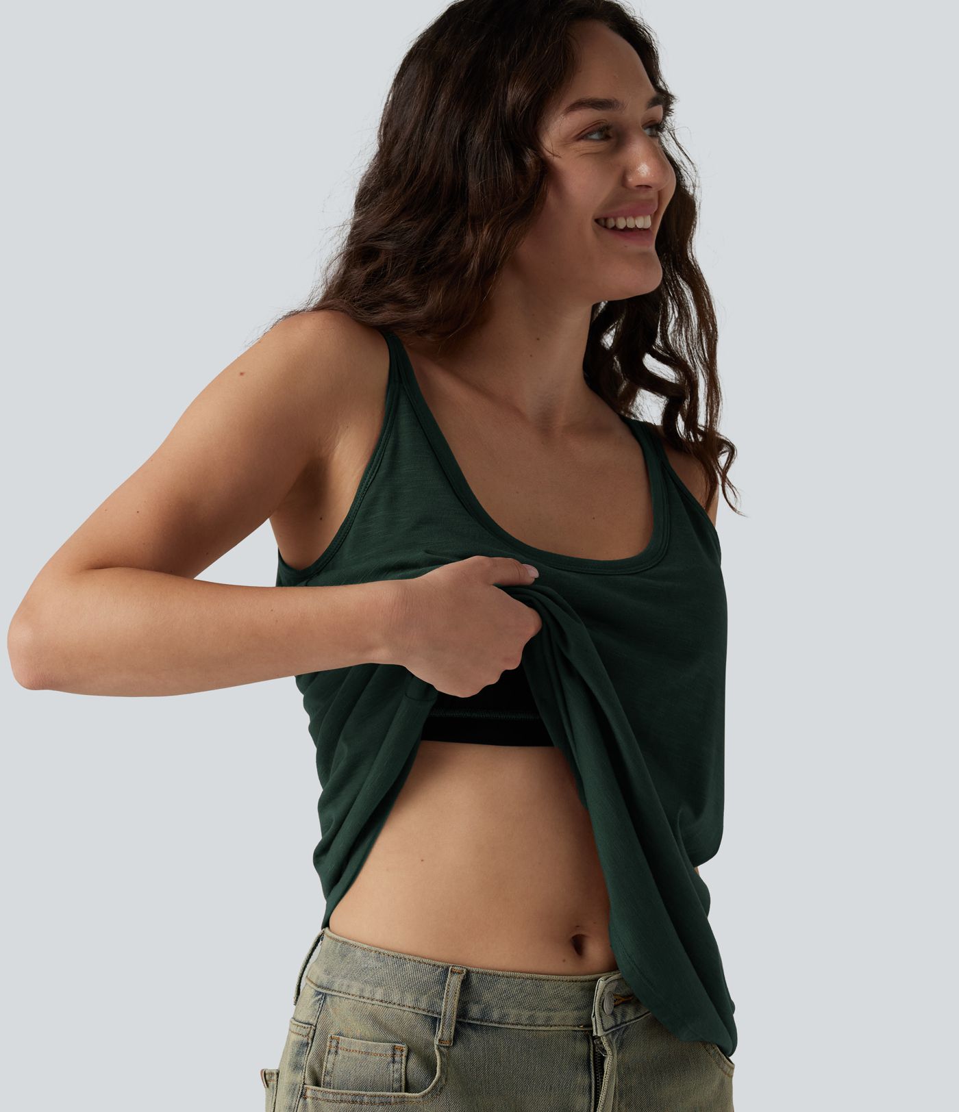 U-Neck Built-in Bra Loose Fit Casual Tank Top U-Neck Built-in Bra Loose Fit Casual Tank Top