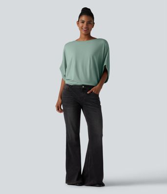 Round Neck Batwing Sleeve Relaxed Casual Top Round Neck Batwing Sleeve Relaxed Casual Top