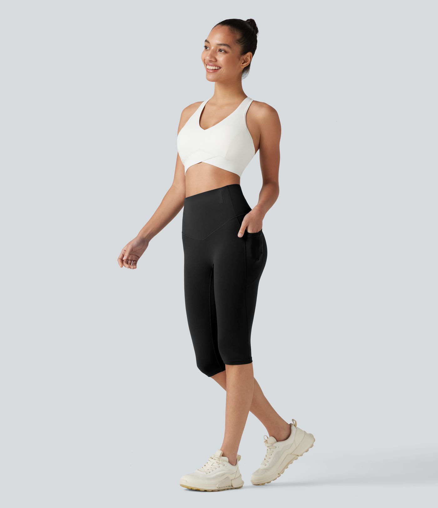 Halara UltraSculpt™ High Waisted Anti-Roll Tummy Control Shaping Workout Pedal Pushers Leggings with Pockets