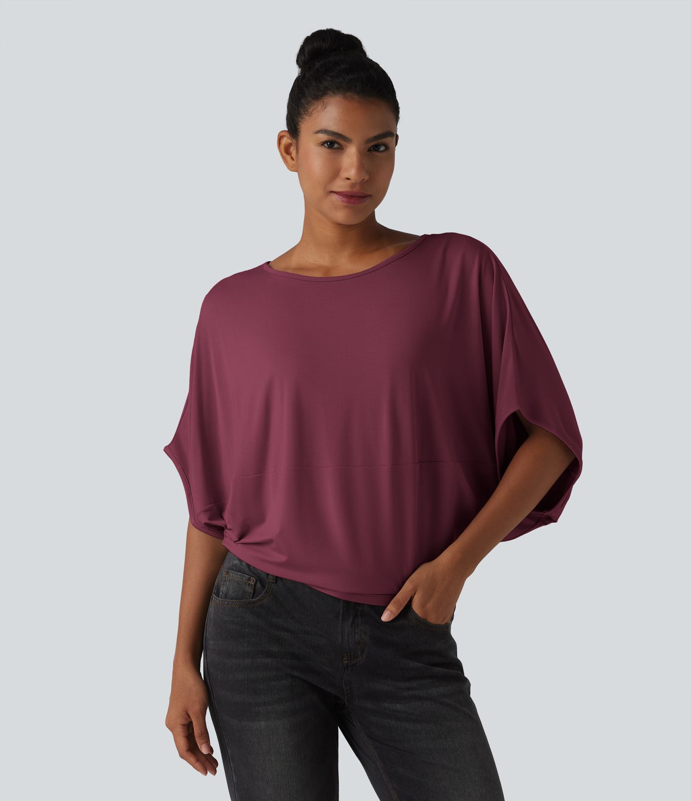 Round Neck Batwing Sleeve Relaxed Casual Top Round Neck Batwing Sleeve Relaxed Casual Top