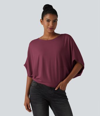 Round Neck Batwing Sleeve Relaxed Casual Top Round Neck Batwing Sleeve Relaxed Casual Top