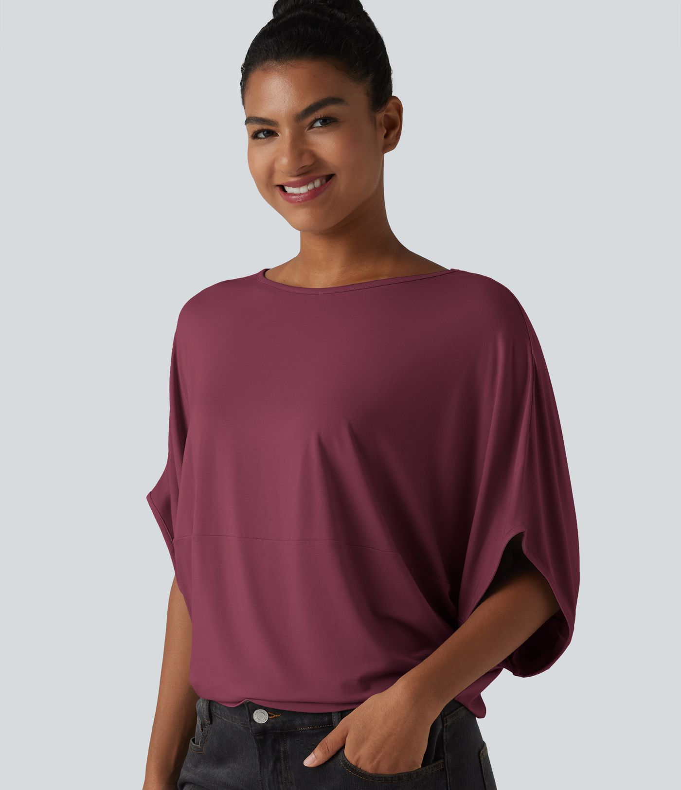 Round Neck Batwing Sleeve Relaxed Casual Top Round Neck Batwing Sleeve Relaxed Casual Top