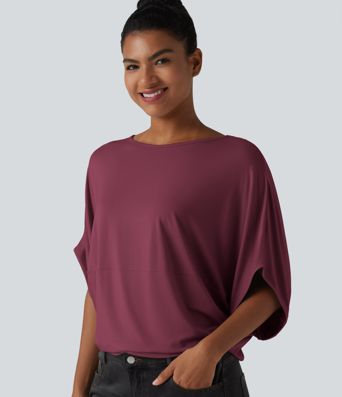 Round Neck Batwing Sleeve Relaxed Casual Top Round Neck Batwing Sleeve Relaxed Casual Top